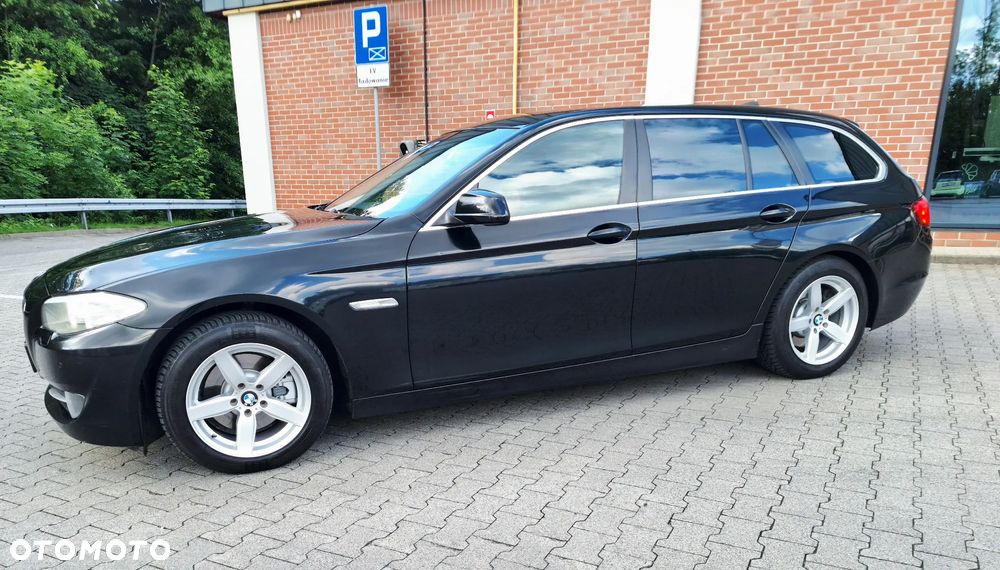 BMW Seria 5 520d - 6