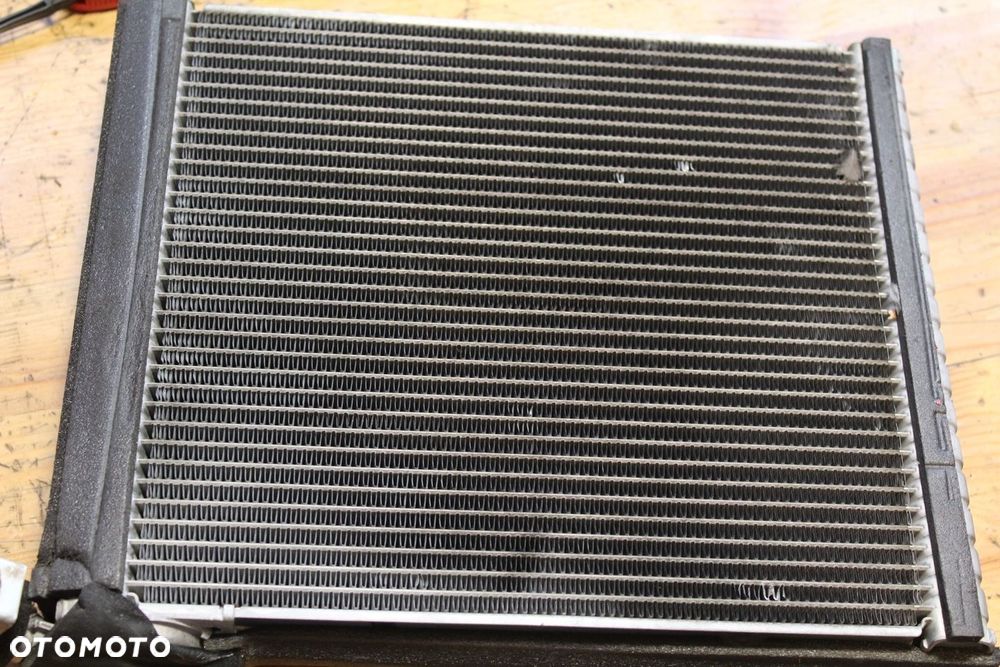 PAROWNIK KLIMATYZACJI COROLLA AURIS E15 EUROPA - 4