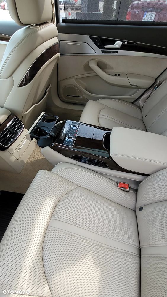 Audi A8 3.0 TDI L Quattro - 30