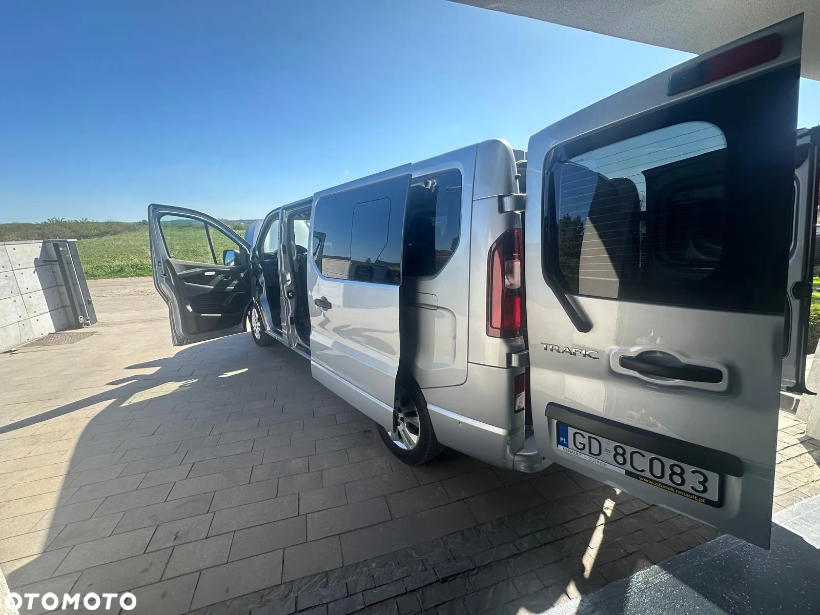 Renault Trafic - 8