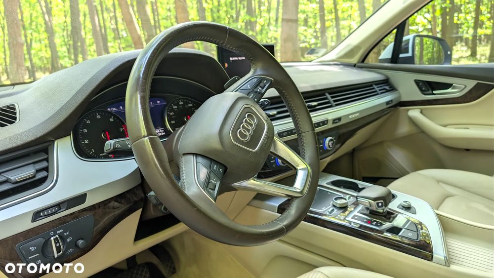 Audi Q7 - 13