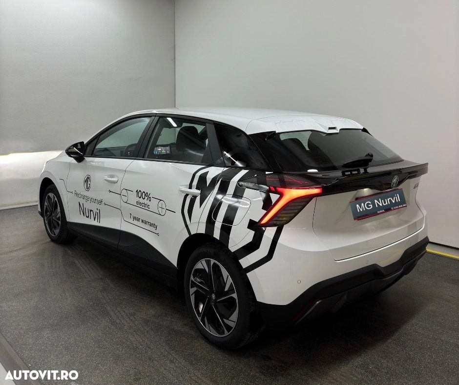 MG MG4 EV 51 kWh Explore - 2