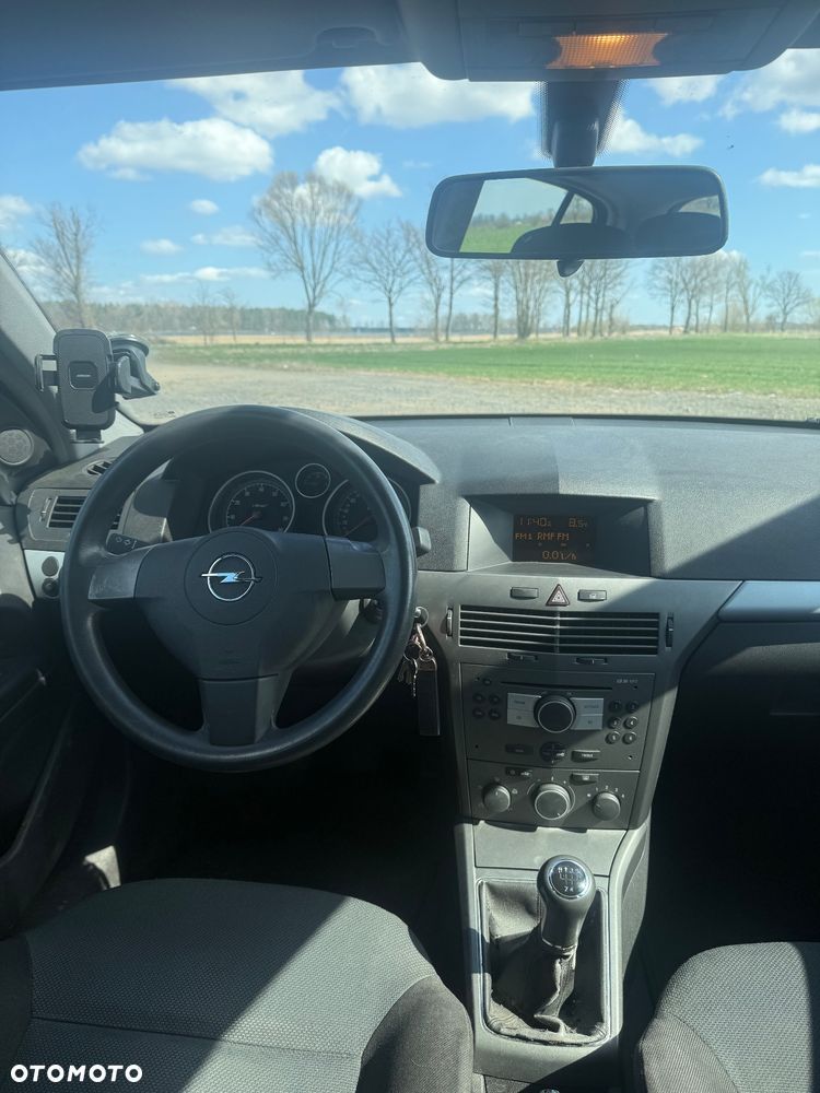 Opel Astra 1.4 Essentia - 6