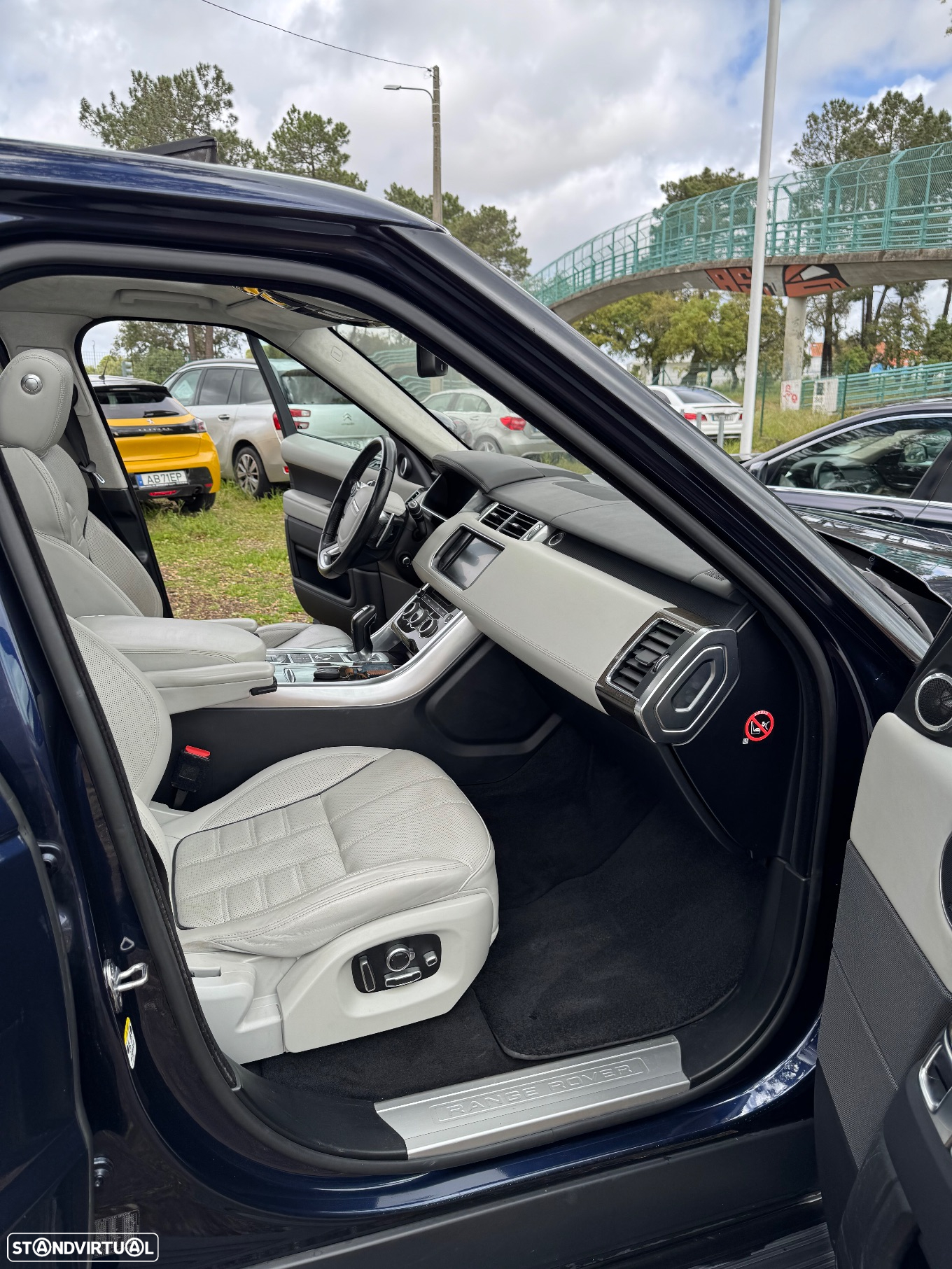Land Rover Range Rover Sport 3.0 SDV6 HEV Autobiography Dynamic - 26