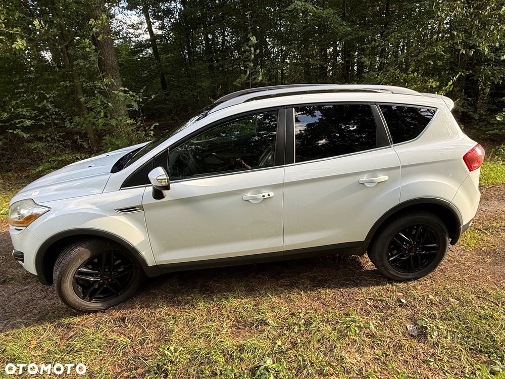Ford Kuga 2.0 TDCi Titanium FWD - 7
