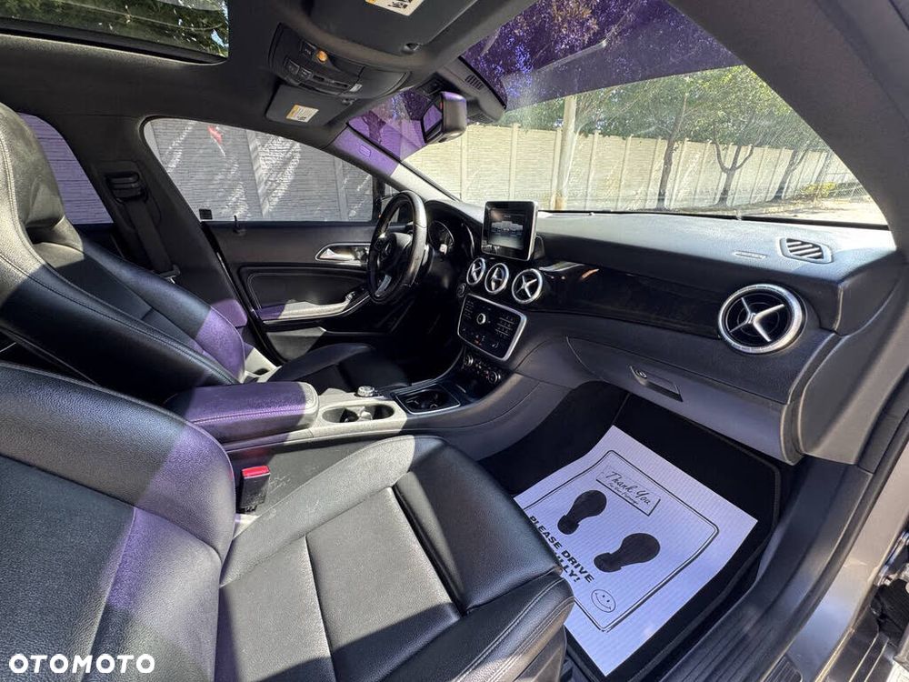Mercedes-Benz CLA 250 4-Matic - 11