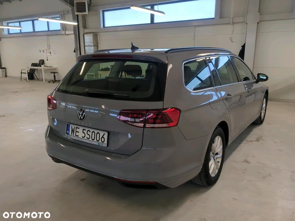 Volkswagen Passat 1.5 TSI EVO Business - 4