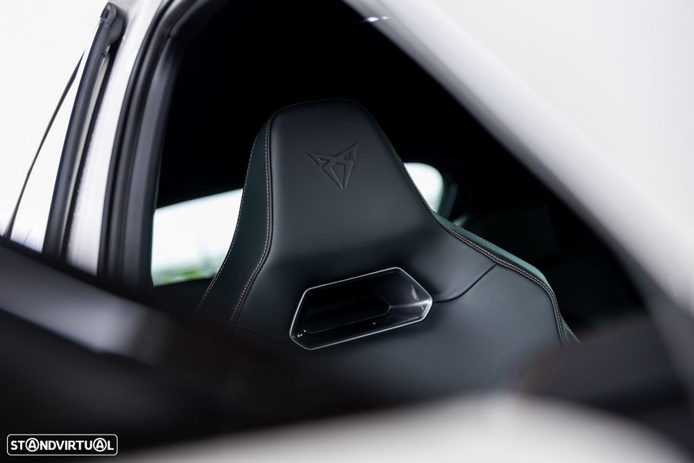 Cupra Formentor VZ 1.4 e-Hybrid DSG - 26