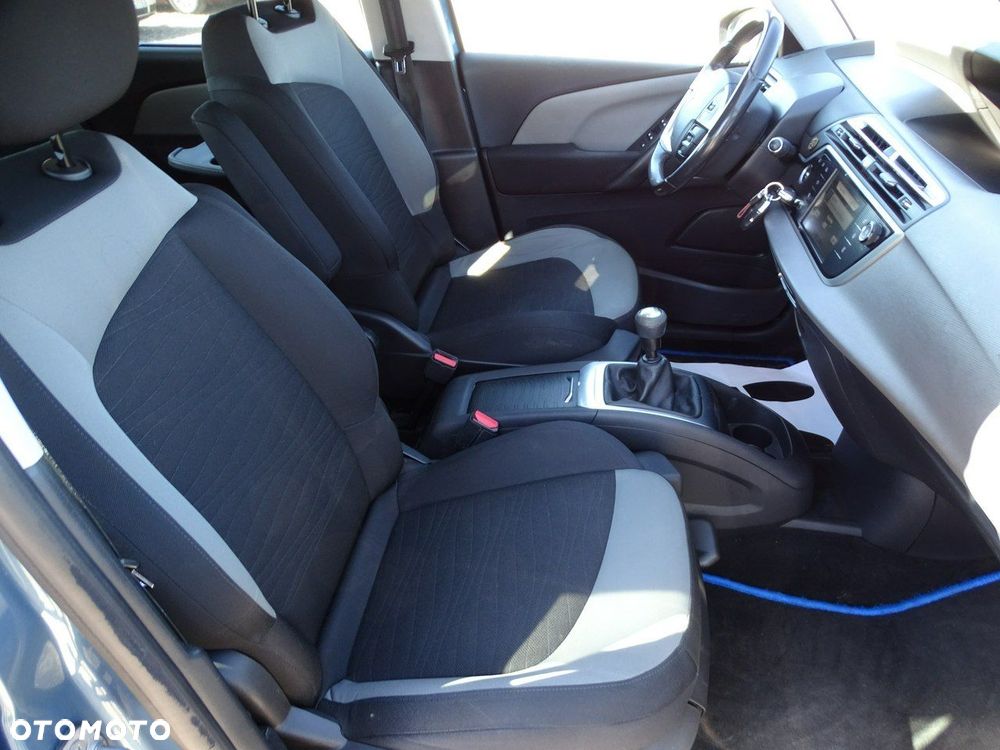 Citroën C4 Picasso - 10