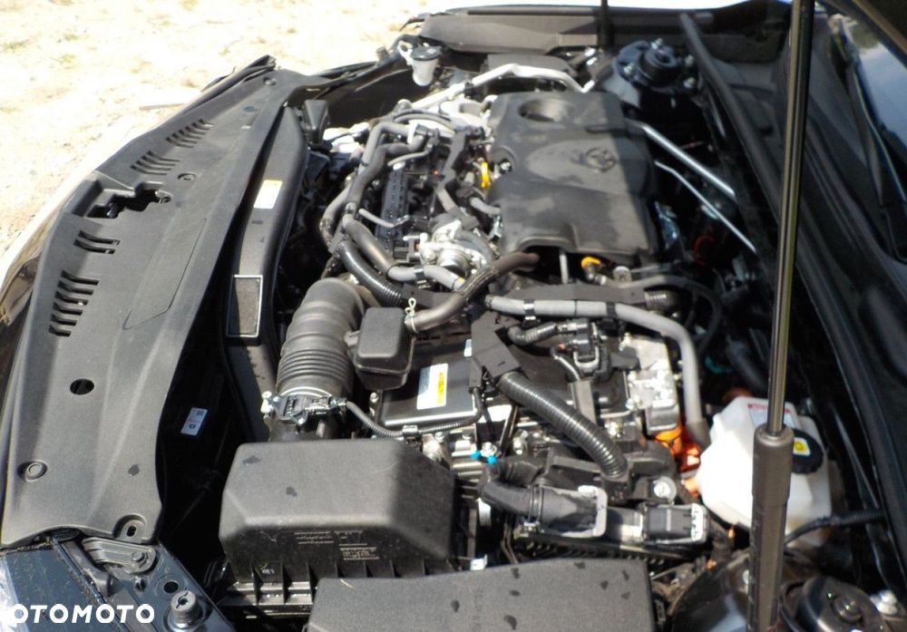 Toyota Camry - 7