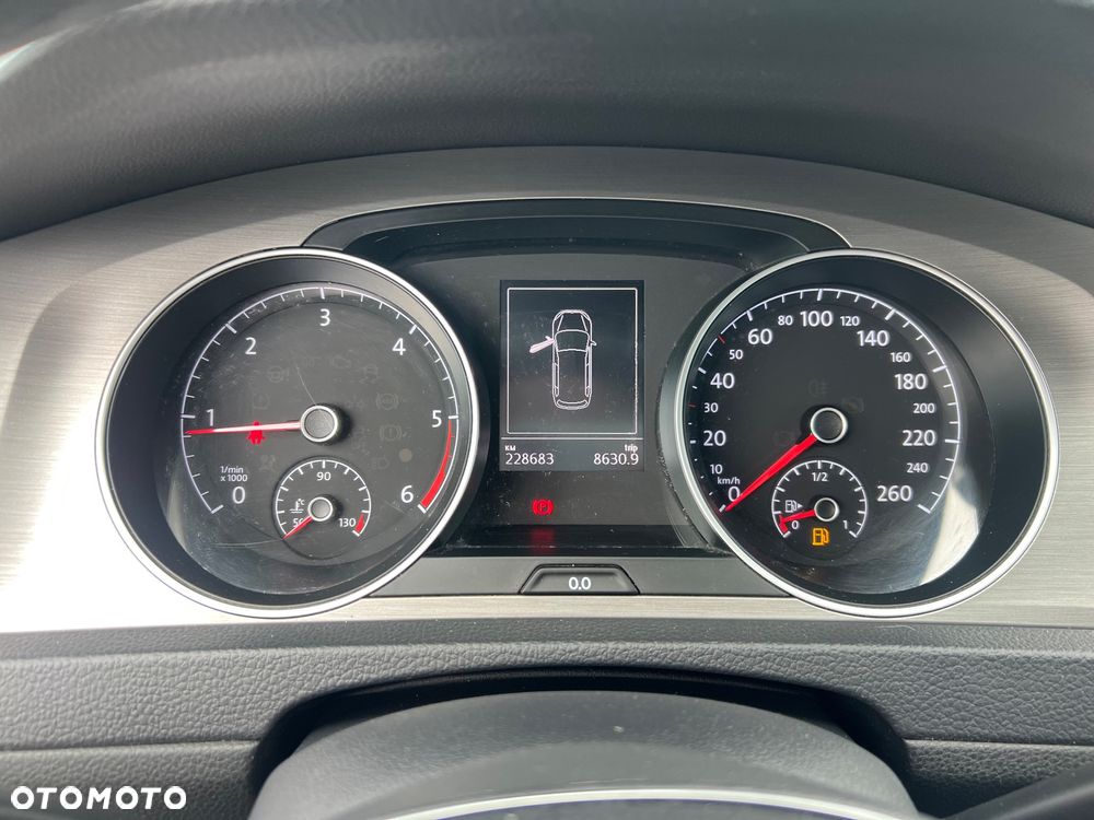 Volkswagen Golf 1.6 TDI BMT Comfortline - 15