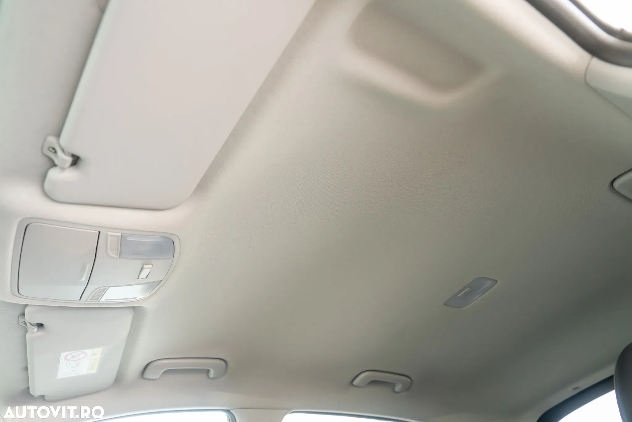 Hyundai KONA Electric 204CP Luxury - 18