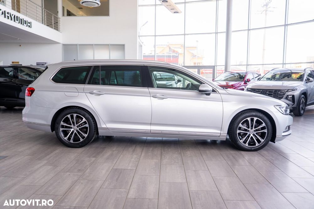 Volkswagen Passat - 10