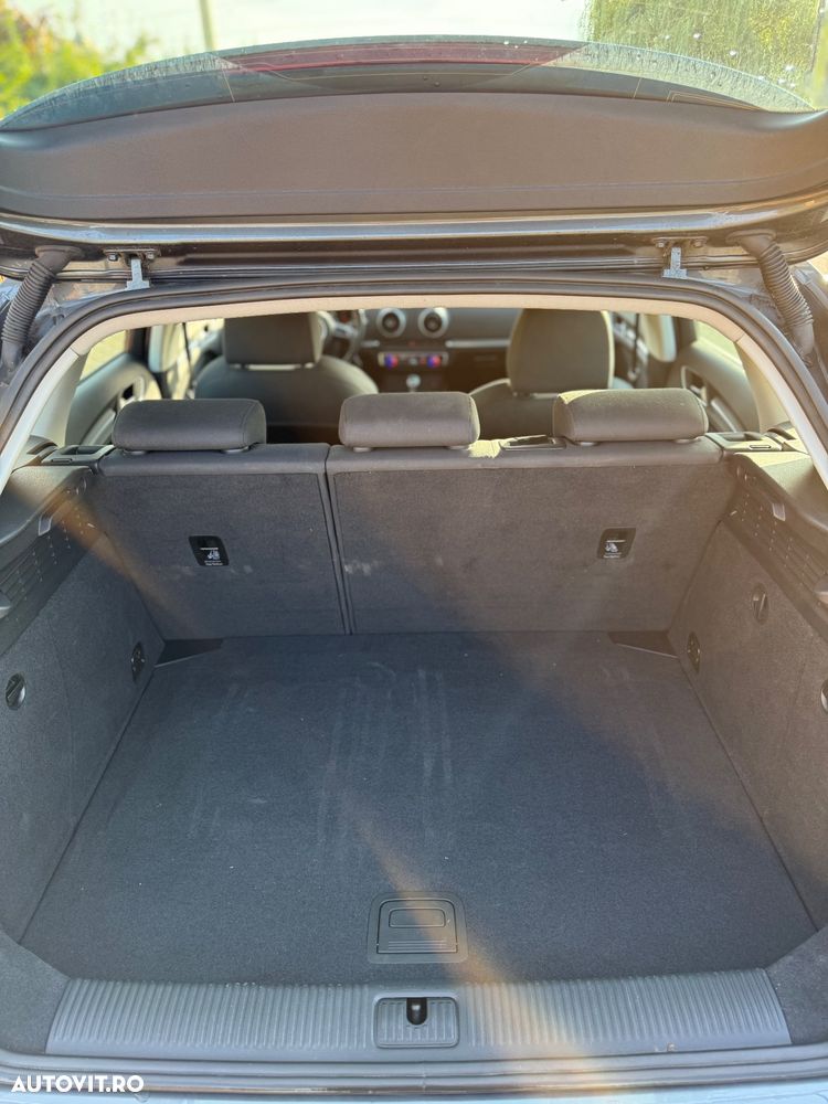 Audi A3 2.0 TDI ack S tronic - 23