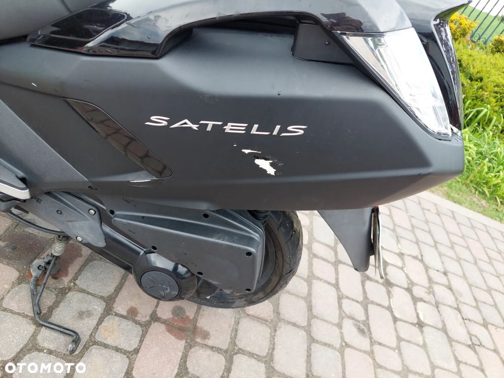 Peugeot Satelis - 16