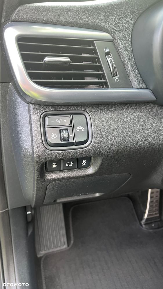 Kia Optima 1.7 CRDI XL DCT - 20