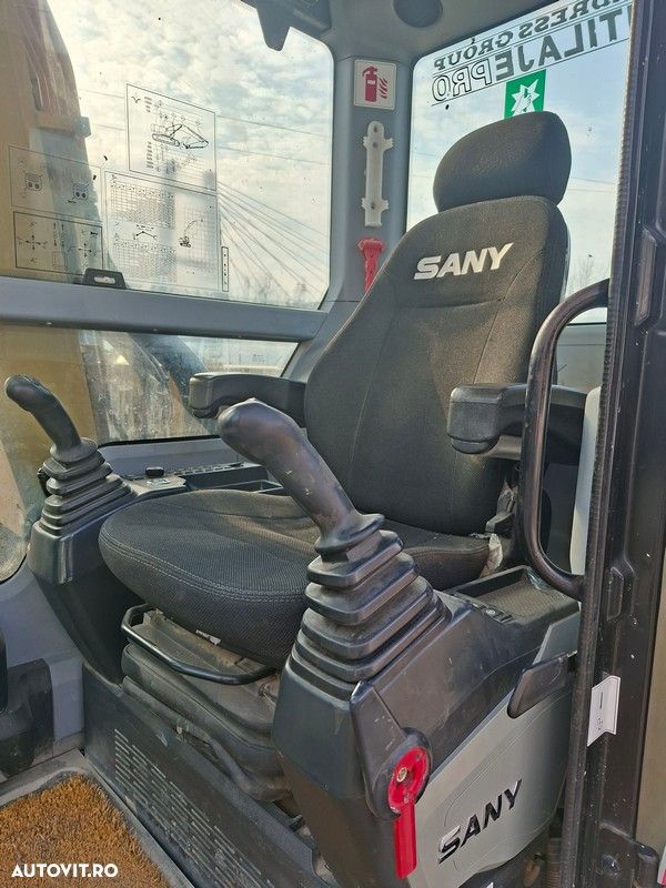 Sany SY75C - 8