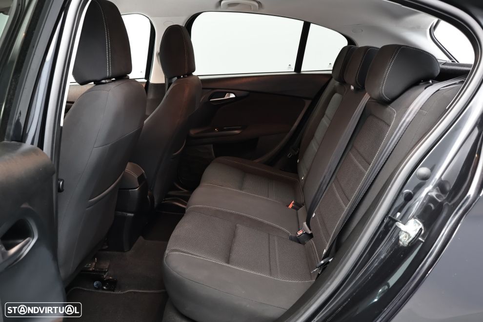 Fiat Tipo 1.6 M-Jet Lounge - 25