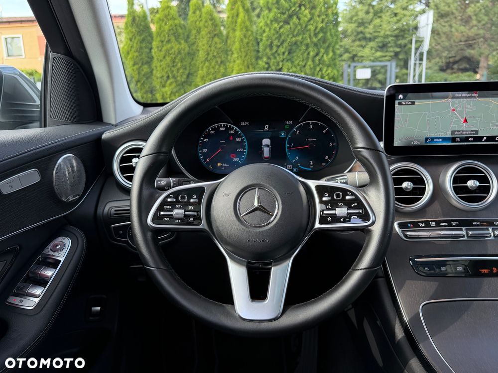 Mercedes-Benz GLC - 25