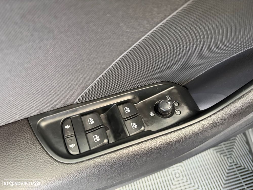 Audi A3 Sportback 30 TFSI Design S tronic - 18