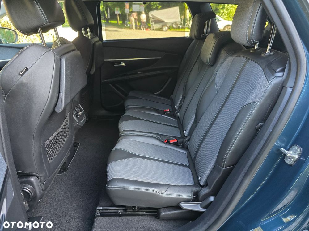 Peugeot 5008 1.5 BlueHDi Allure S&S - 16
