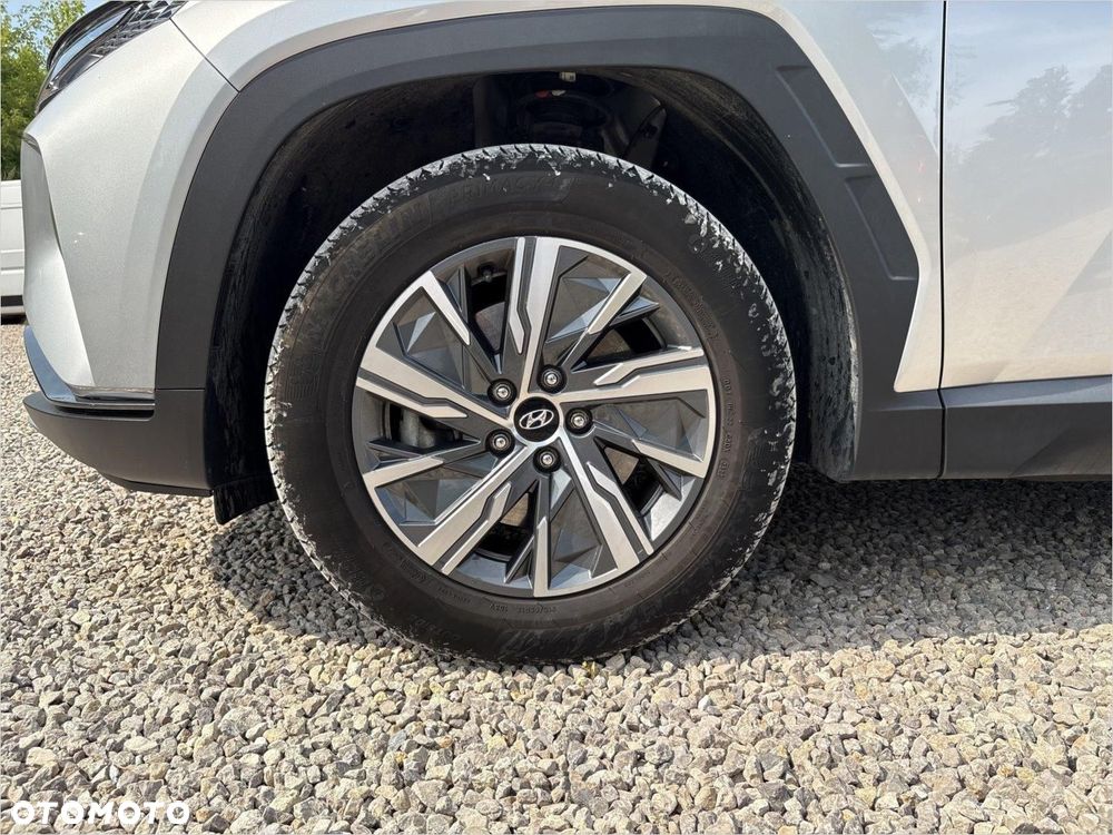 Hyundai Tucson 1.6 T-GDi HEV Smart 2WD - 17