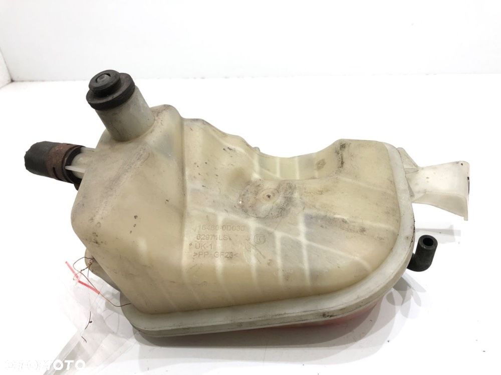 ZBIORNIK WYRÓWNAWCZY PŁYNU CHŁODZĄCEGO  TOYOTA AURIS (_E18_) 2012 - 2018 1.6 (ZRE181_, ZRE185_) - 3