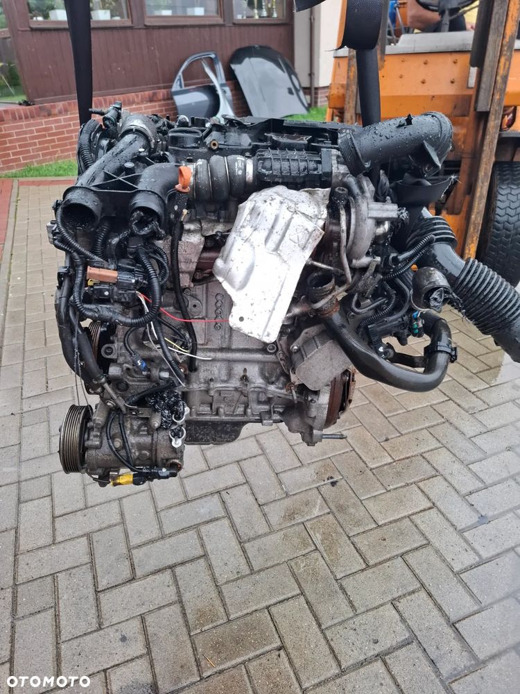 Silnik Peugeot Partner 1.6 e HDI 75 KM - 2