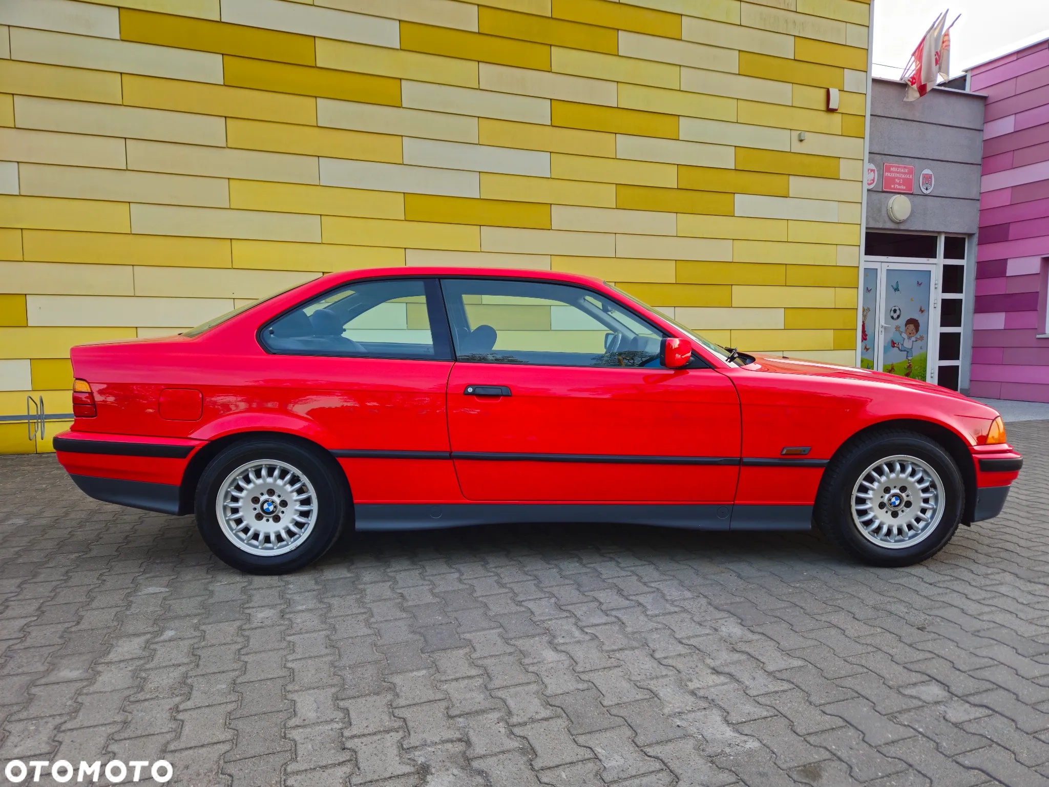 BMW Seria 3 316i - 15