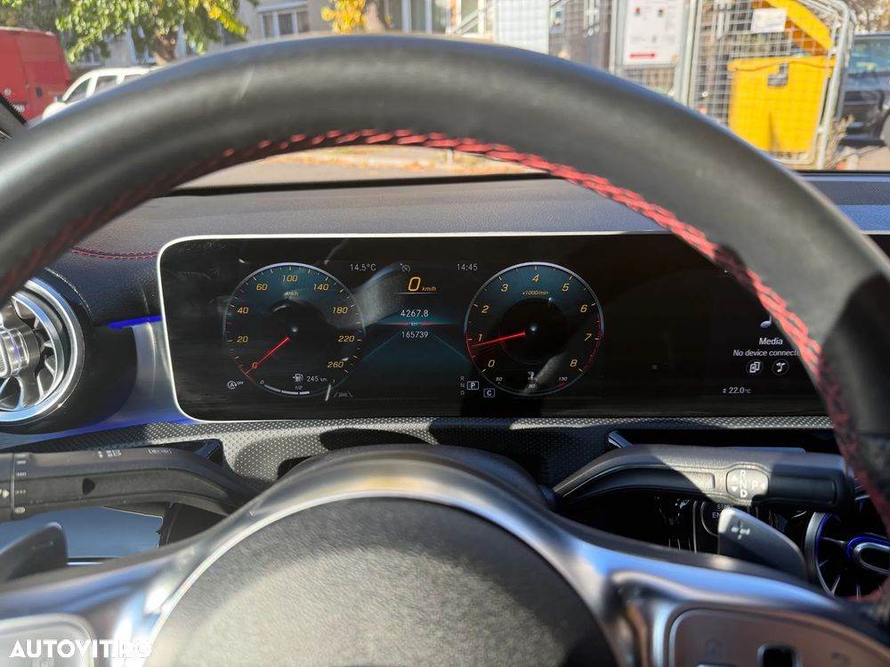 Mercedes-Benz CLA 200 7G-DCT AMG Line - 1