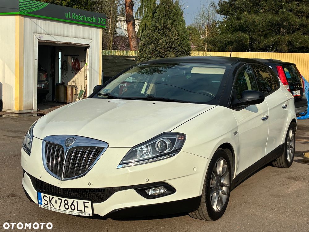 Lancia Delta 1.4 MultiAir 16v Gold - 1