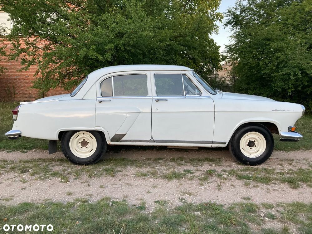 Wołga GAZ-21 - 11