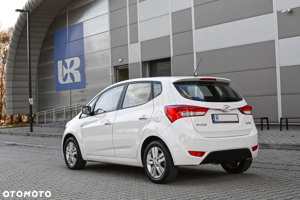 Hyundai ix20 1.4 Comfort blue - 3