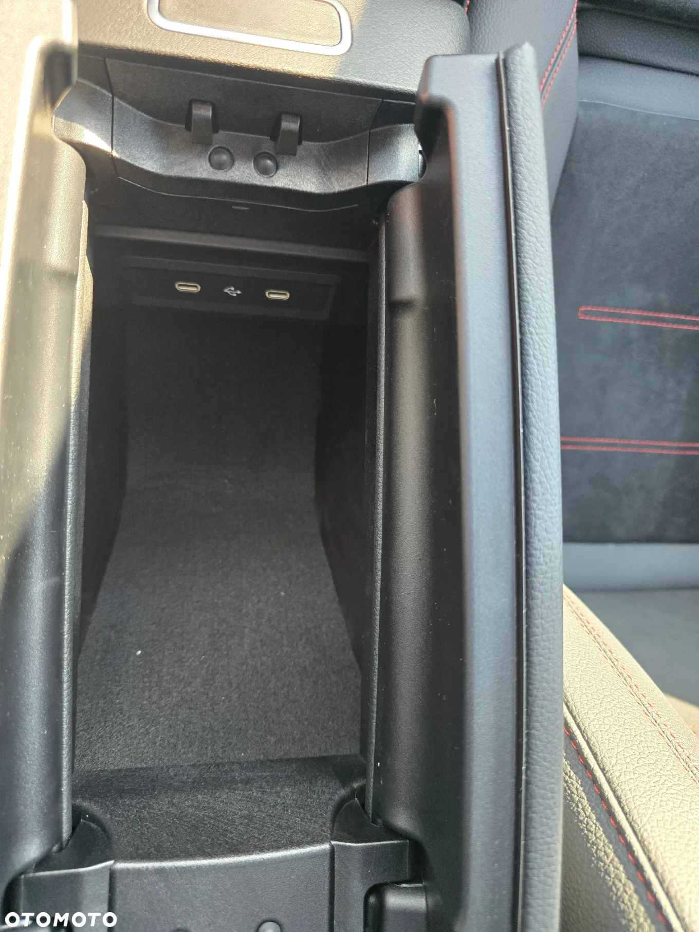 Mercedes-Benz CLA 200 AMG Line 7G-DCT - 23