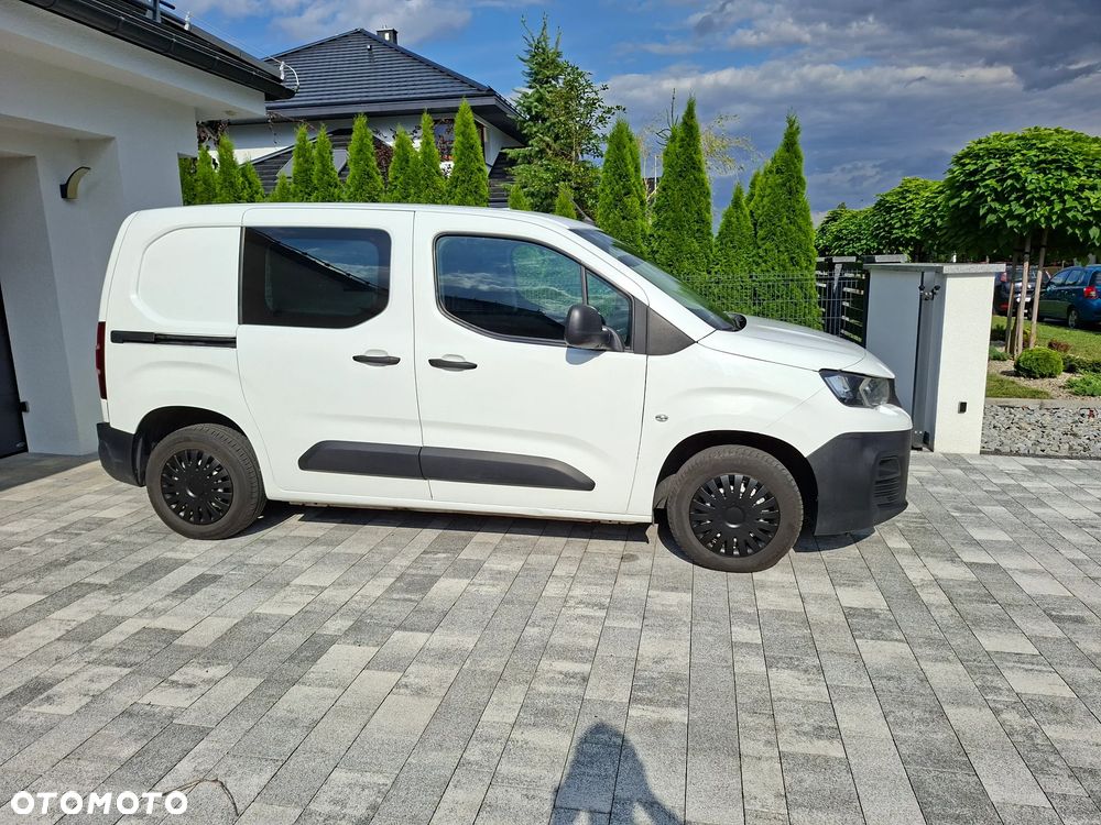 Peugeot Partner - 8
