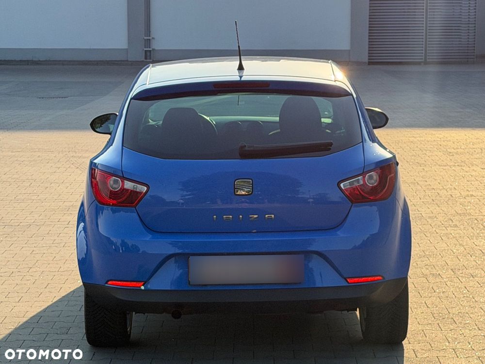 Seat Ibiza SC 1.6 16V Sport - 4