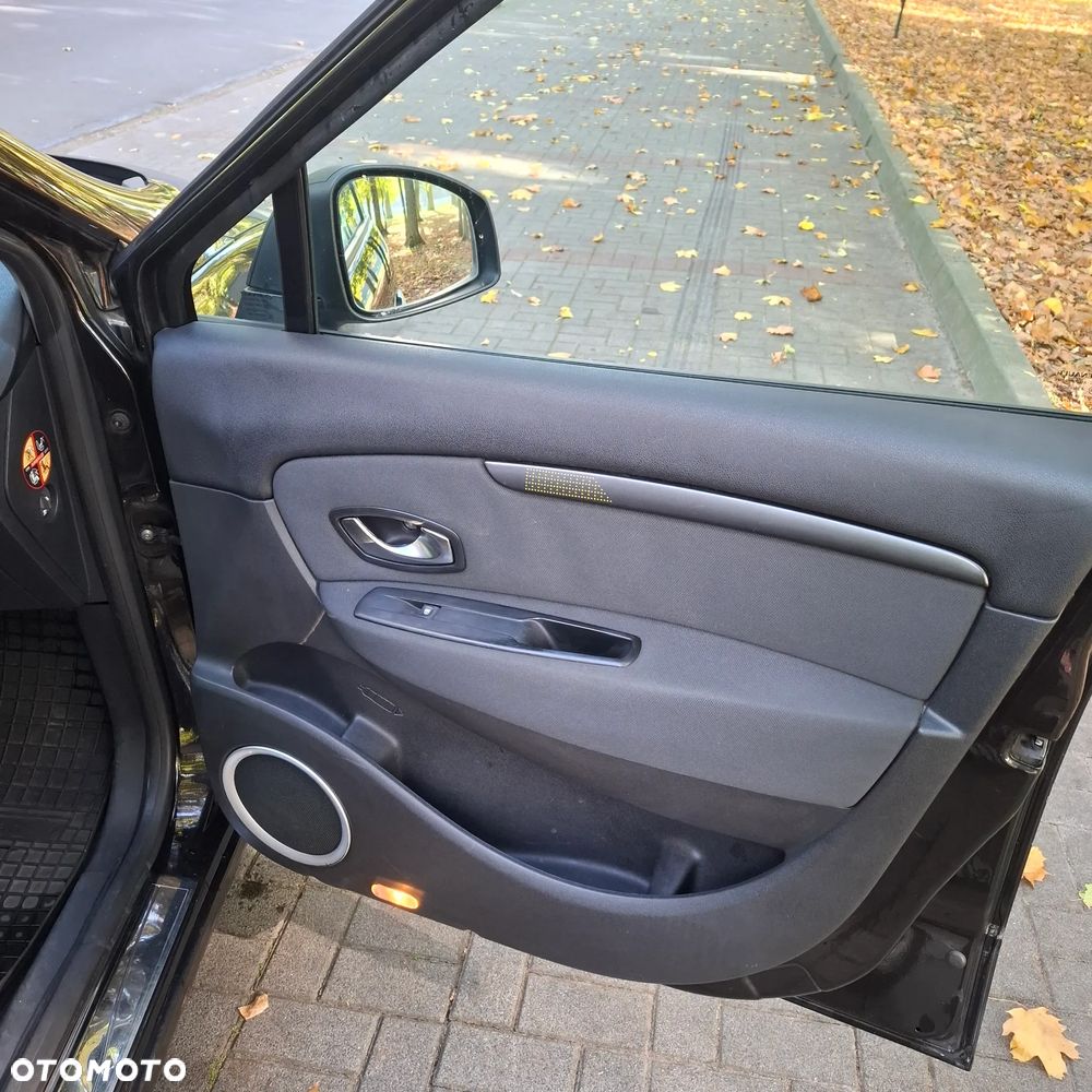 Renault Scenic - 15