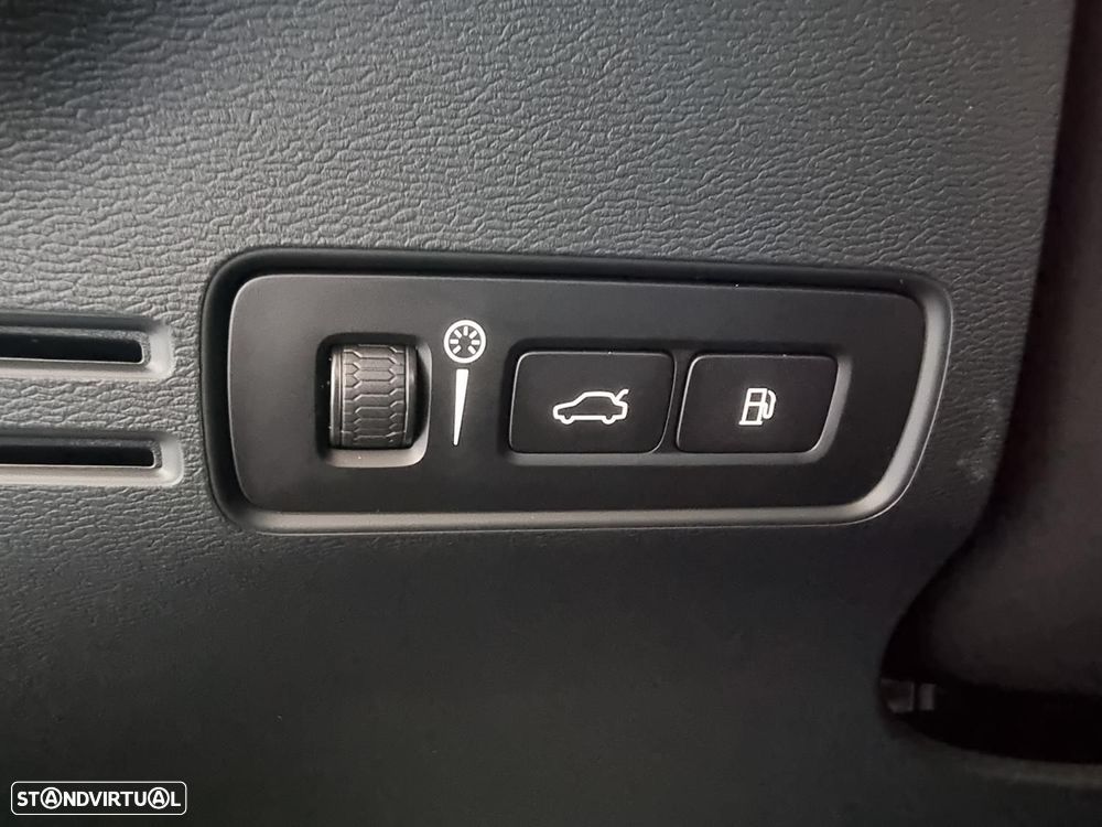 Volvo XC 40 1.5 T4 PHEV Inscription Expression - 20