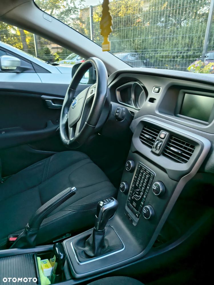 Volvo V40 T3 Drive-E Kinetic - 6