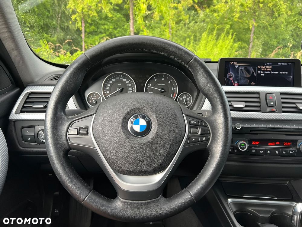 BMW Seria 3 - 22