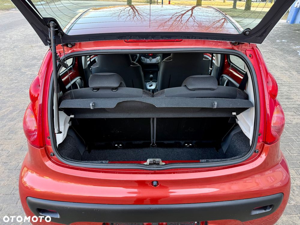 Peugeot 107 1.0 Trendy 2-Tronic - 30