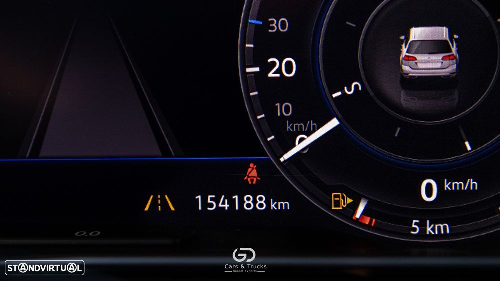 VW Golf Variant 2.0 TDi R-Line - 33