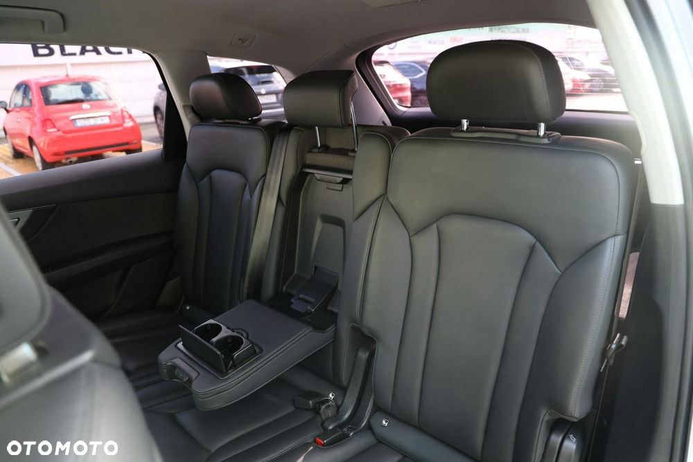 Audi Q7 3.0 TDI ultra Quattro Tiptronic - 36