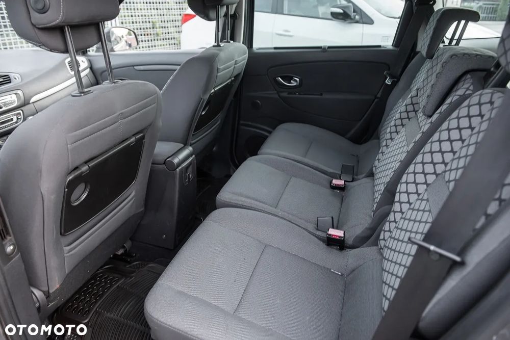 Renault Scenic 1.5 dCi Authentique - 21