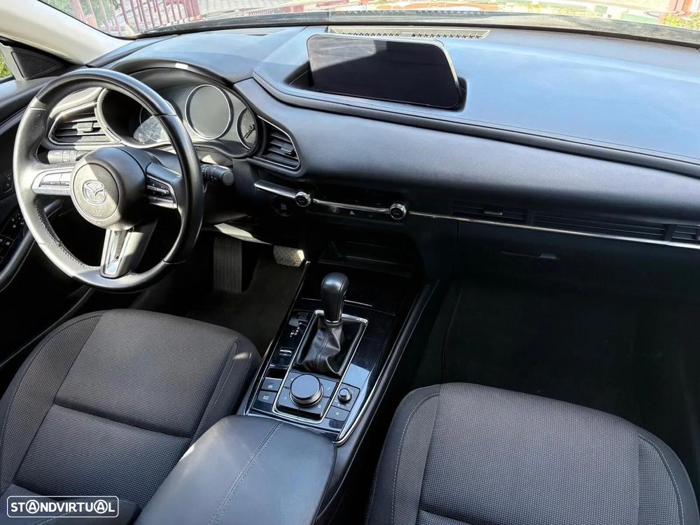 Mazda CX-30 2.0 Sky-G Evolve AT i-Active - 31