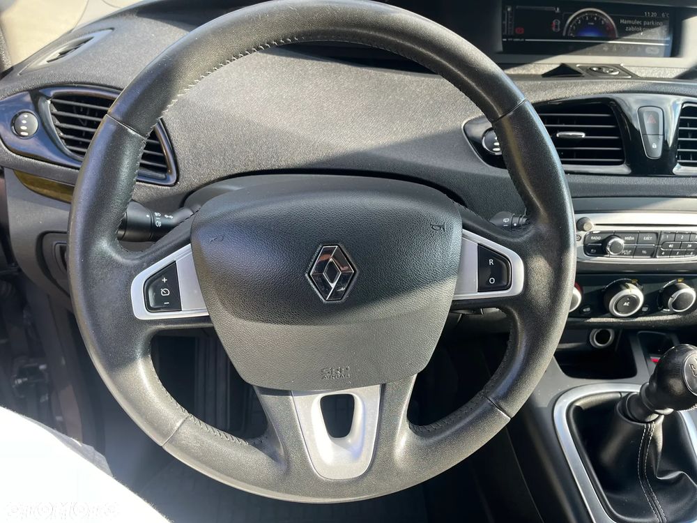 Renault Scenic ENERGY TCe 115 Bose Edition - 7