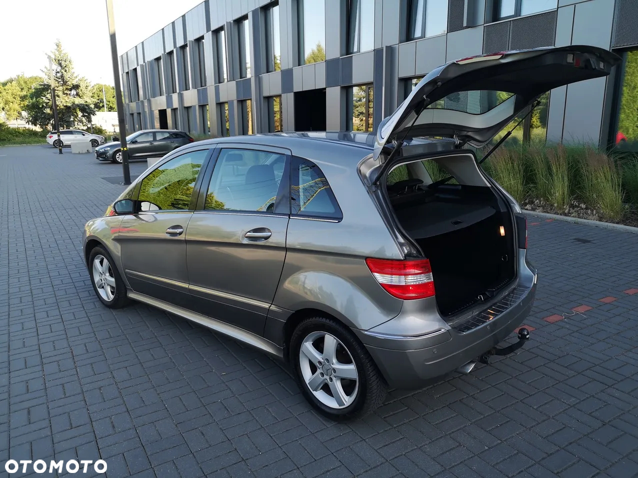 Mercedes-Benz Klasa B 200 CDI Autotronic Special Edition - 17