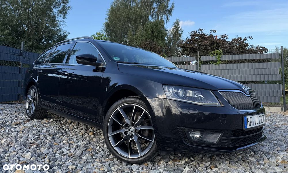 Skoda Octavia 2.0 TDI DSG Premium Edition - 1