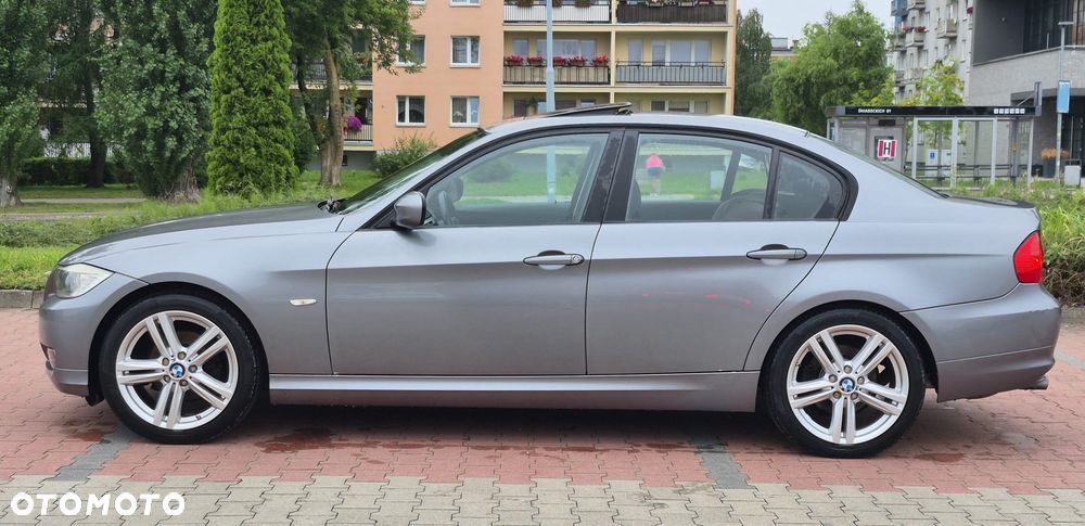 BMW Seria 3 318i - 6
