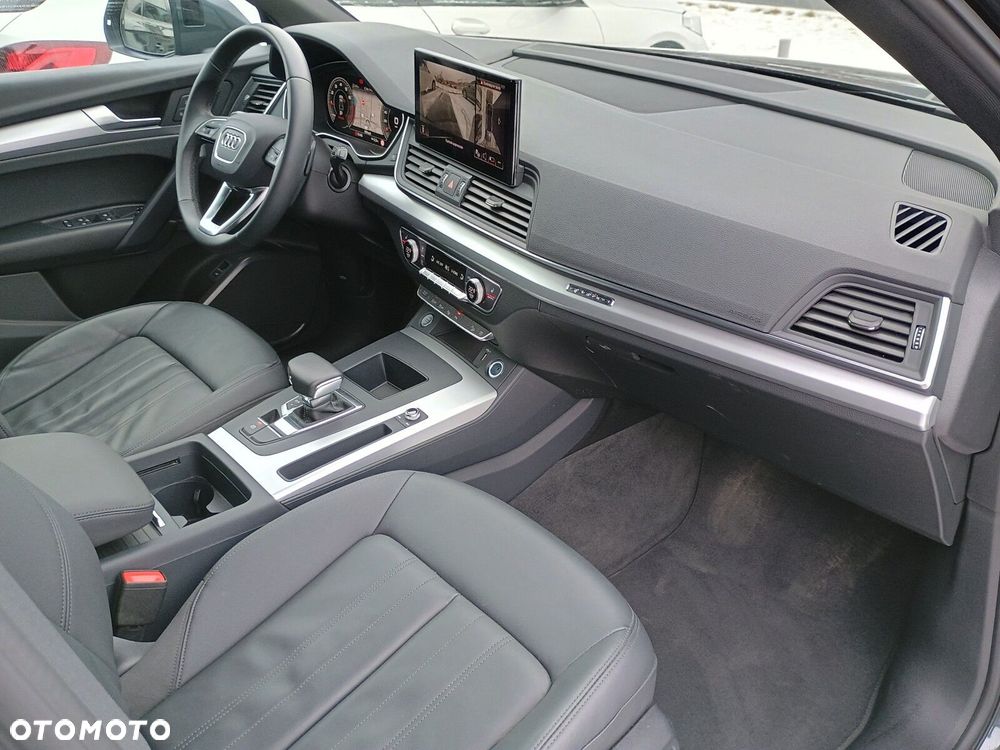 Audi Q5 Sportback - 24